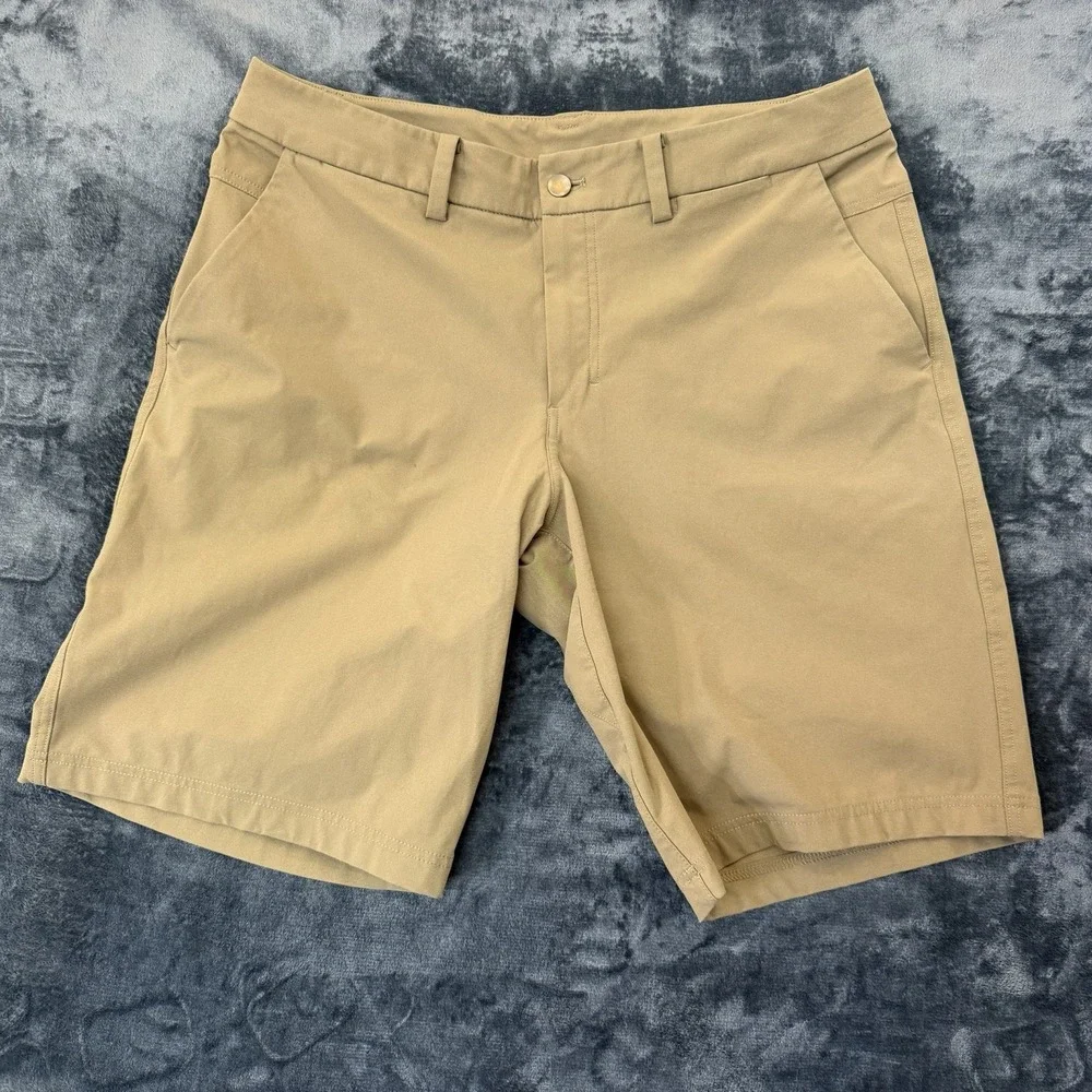 Lululemon The Works Shorts Mens 34 Khaki Tan Stretch Technical Chino 11